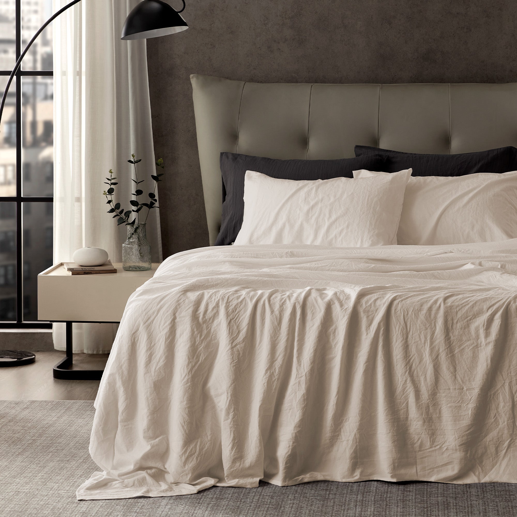 Washed Microfiber - 4 Piece Hotel Luxury Bedding Sheets with Fitted Sheet, Flat Sheet & 2 Pillowcases