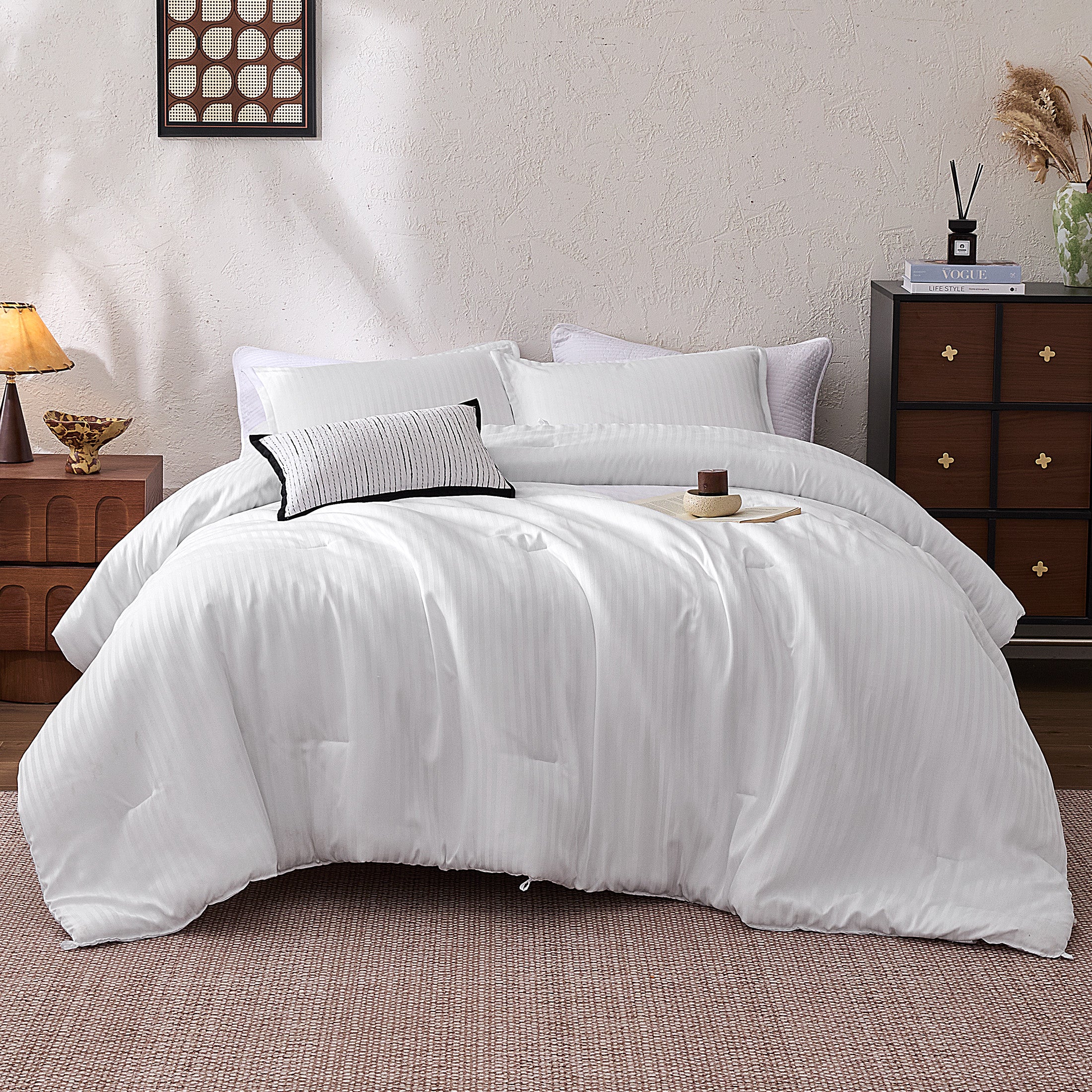 Striped Jacquard Bedding Set, Luxury Ultra Soft Comforter Set
