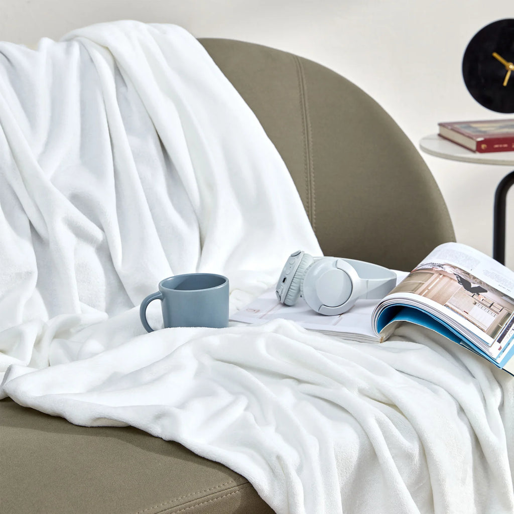 Blankitty Flannel Fleece Blanket