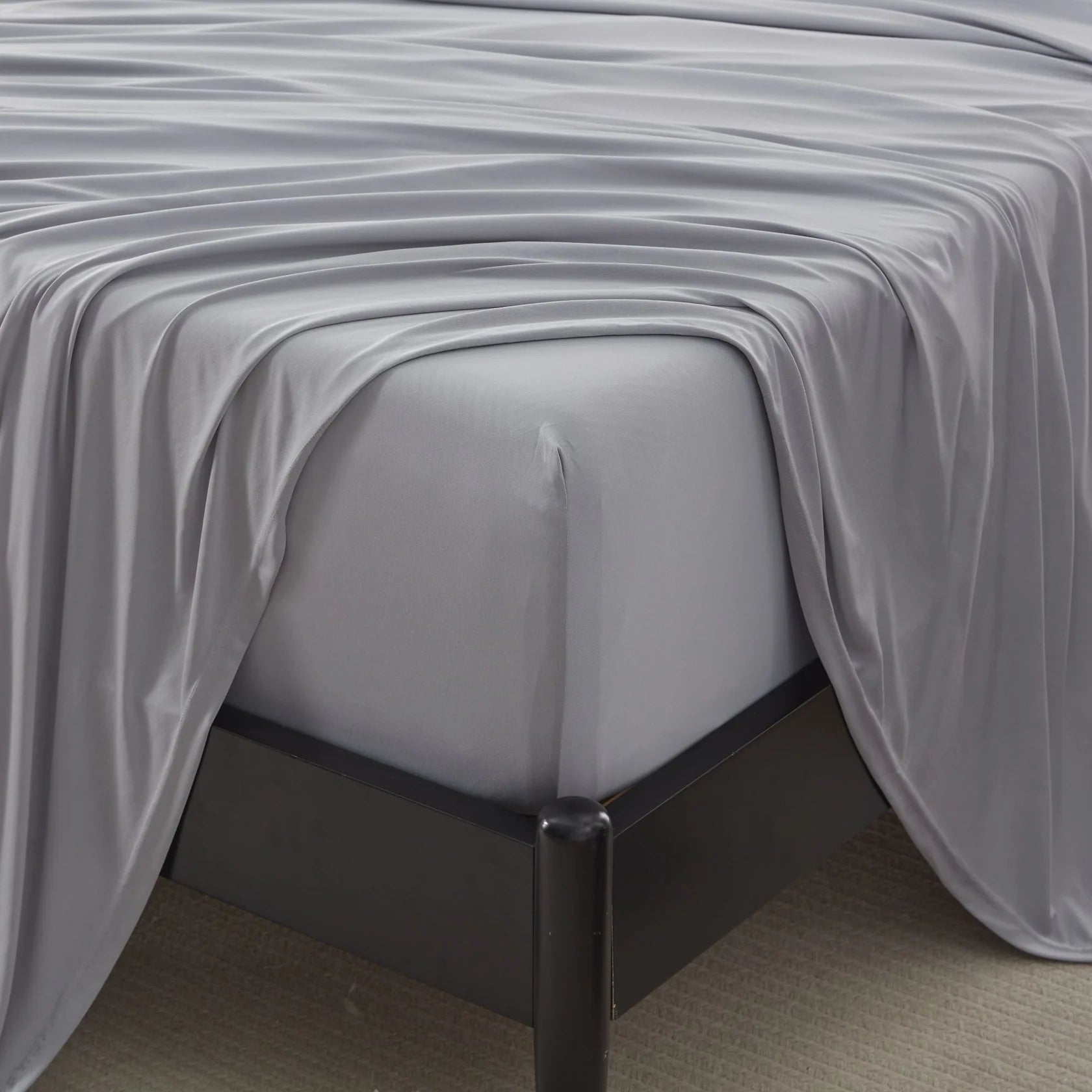 100% Microfiber Jersey Knit Sheet Set with Pillowcases