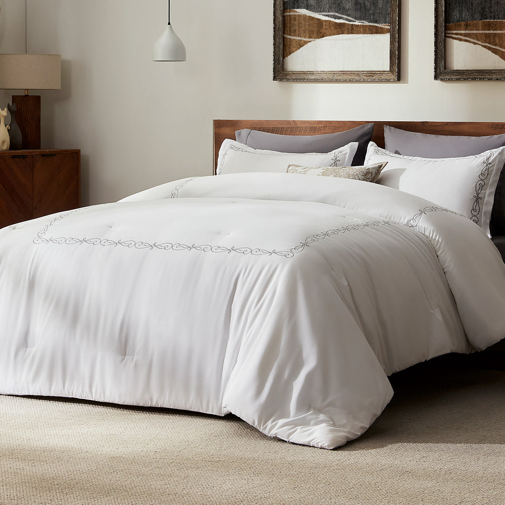 Luxury Hotel Collection Comforter Set, 3 Pieces Fluffy Lightweight Down Alternative Duvet Insert with Embroidered Stripes