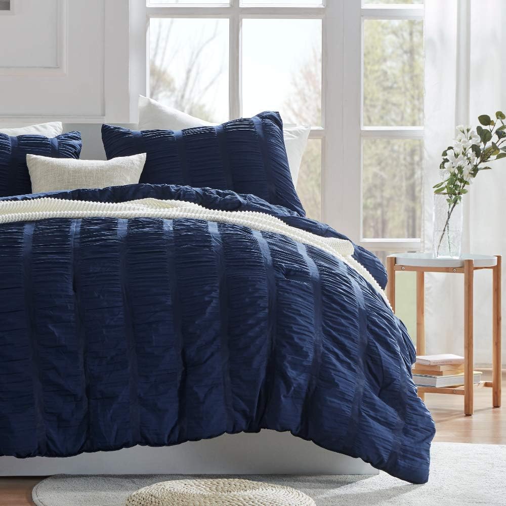 Luxury Seersucker Comforter Set 3-Piece, Soft & Lightweight Down Alternative Comforter Set with Pillow Sham Cooling for Summer