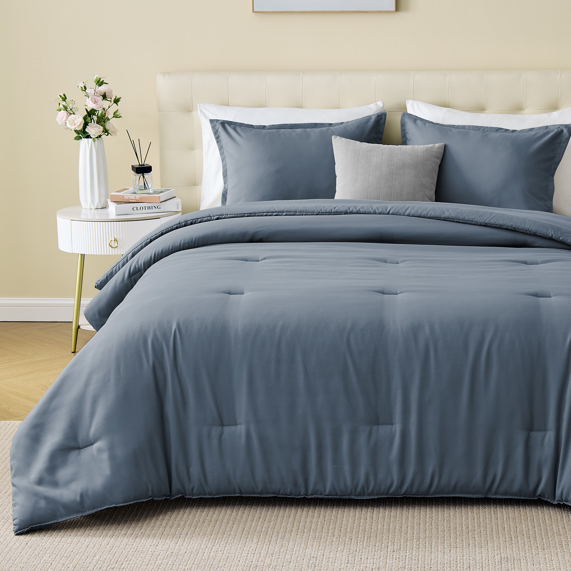 85gsm Luxury Plush Solid Microfiber Comforter Set, All Season Ultra Soft Bedding
