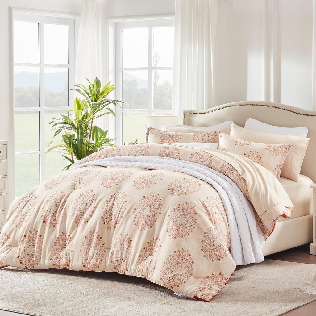 Luxury Craftsmanship Comforter Set
