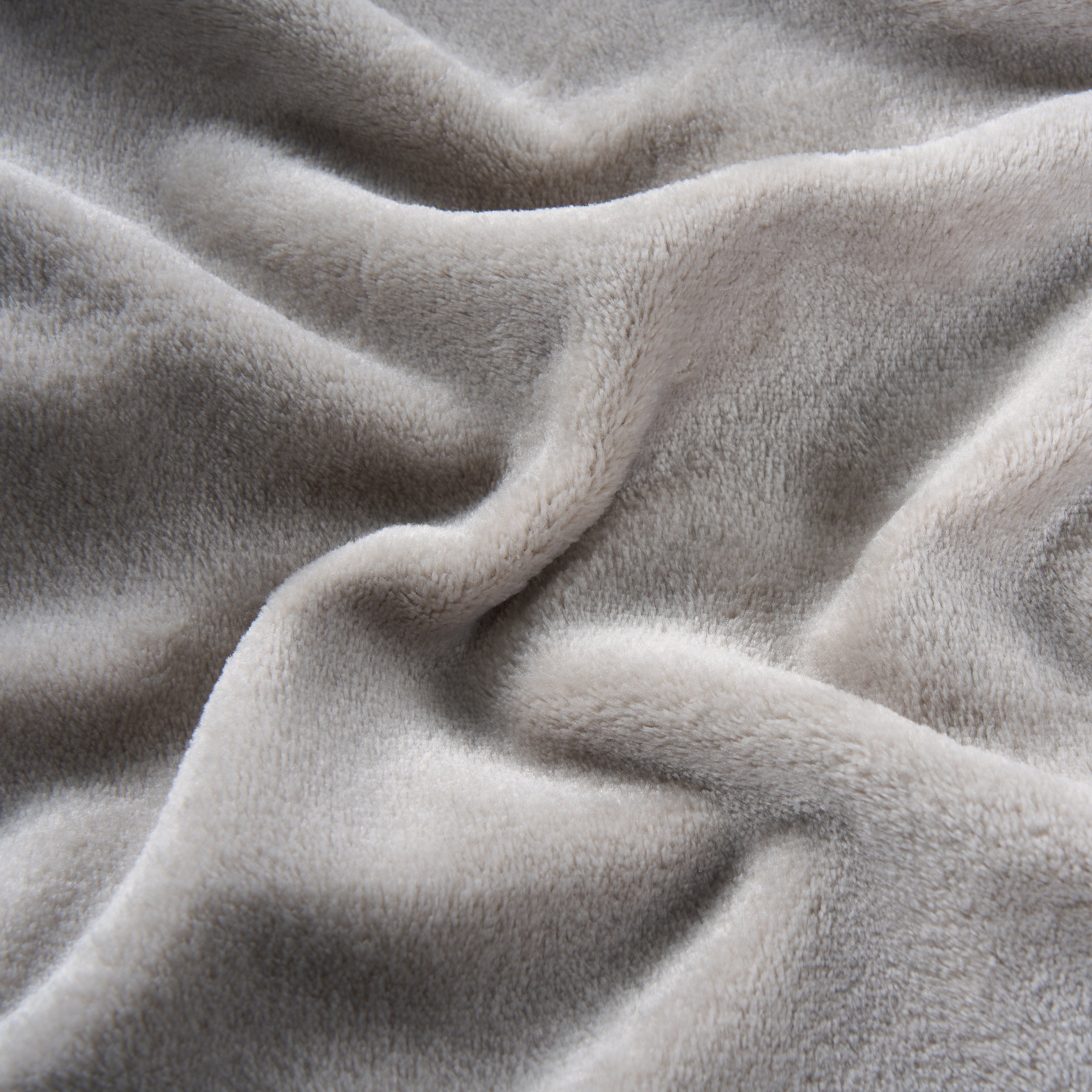 Plush Fringe Blanket Set, 240GSM Flannel, Diamond Quilted, Soft & Warm with Decorative Fringe