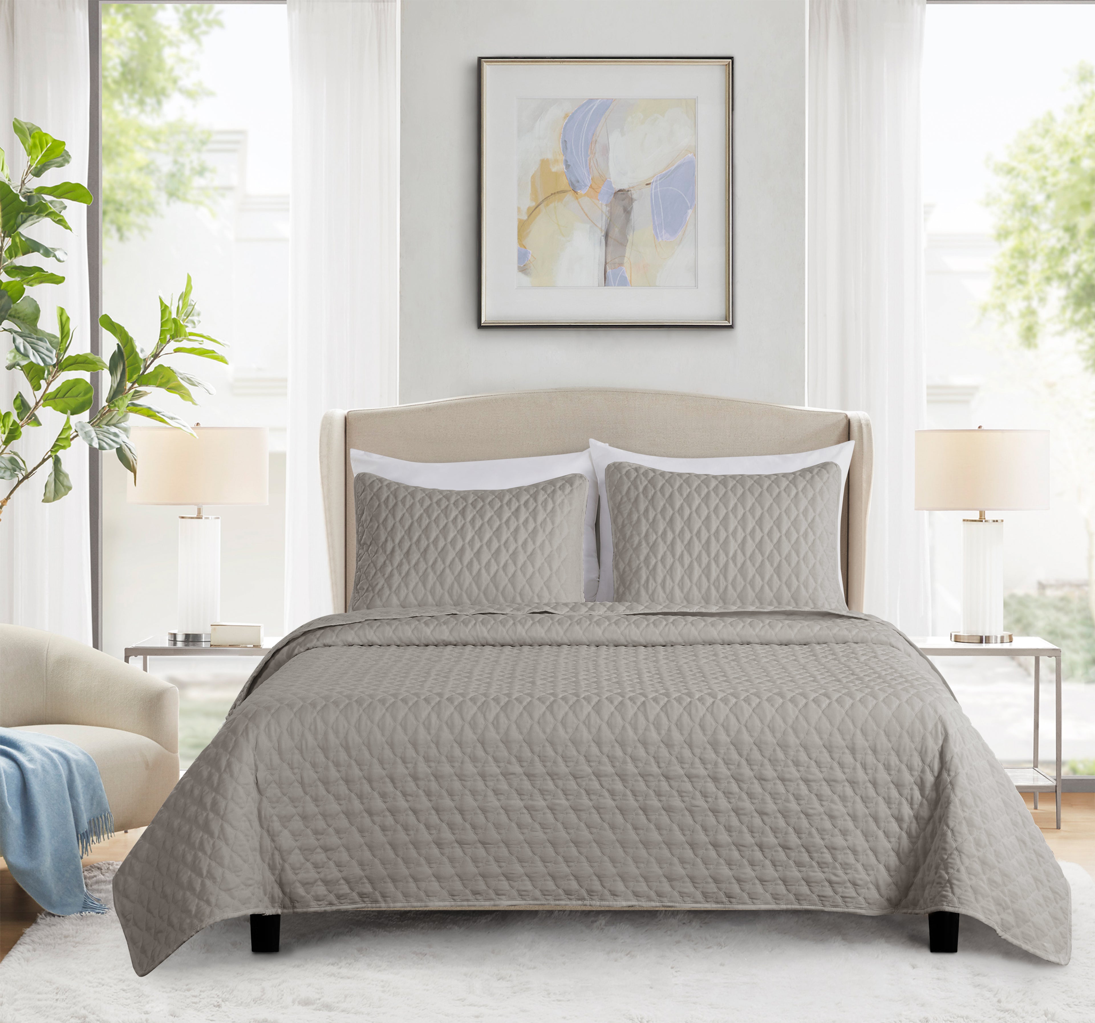 Diamond Pattern Queen Quilt Set, All Season Lightweight Bedspread Coverlet, Soft Brushed Microfiber, Machine Washable