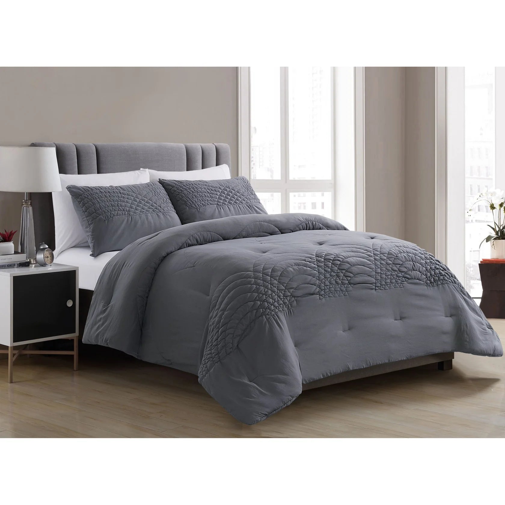 Geometric Printed Bed-in-a-Bag Comforter Set, All Season Lightweight Bedding with Soft Microfiber Fill, Machine Washable