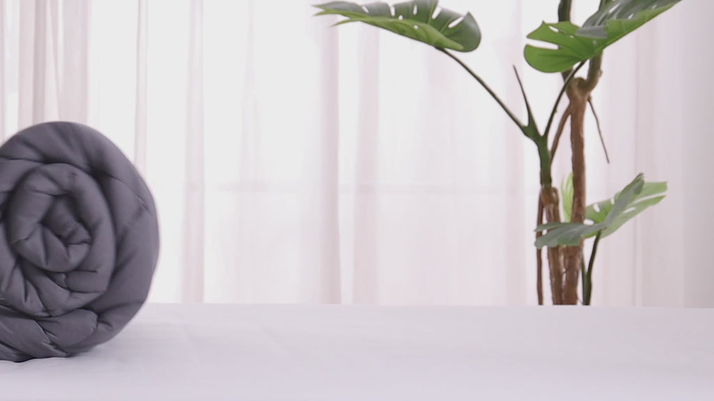 Waterproof Cooling Mattress Topper - Extra Thick with Deep Pockets